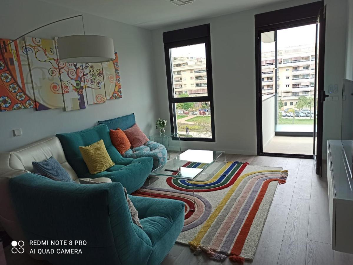 Teatinos Suite Малага Экстерьер фото